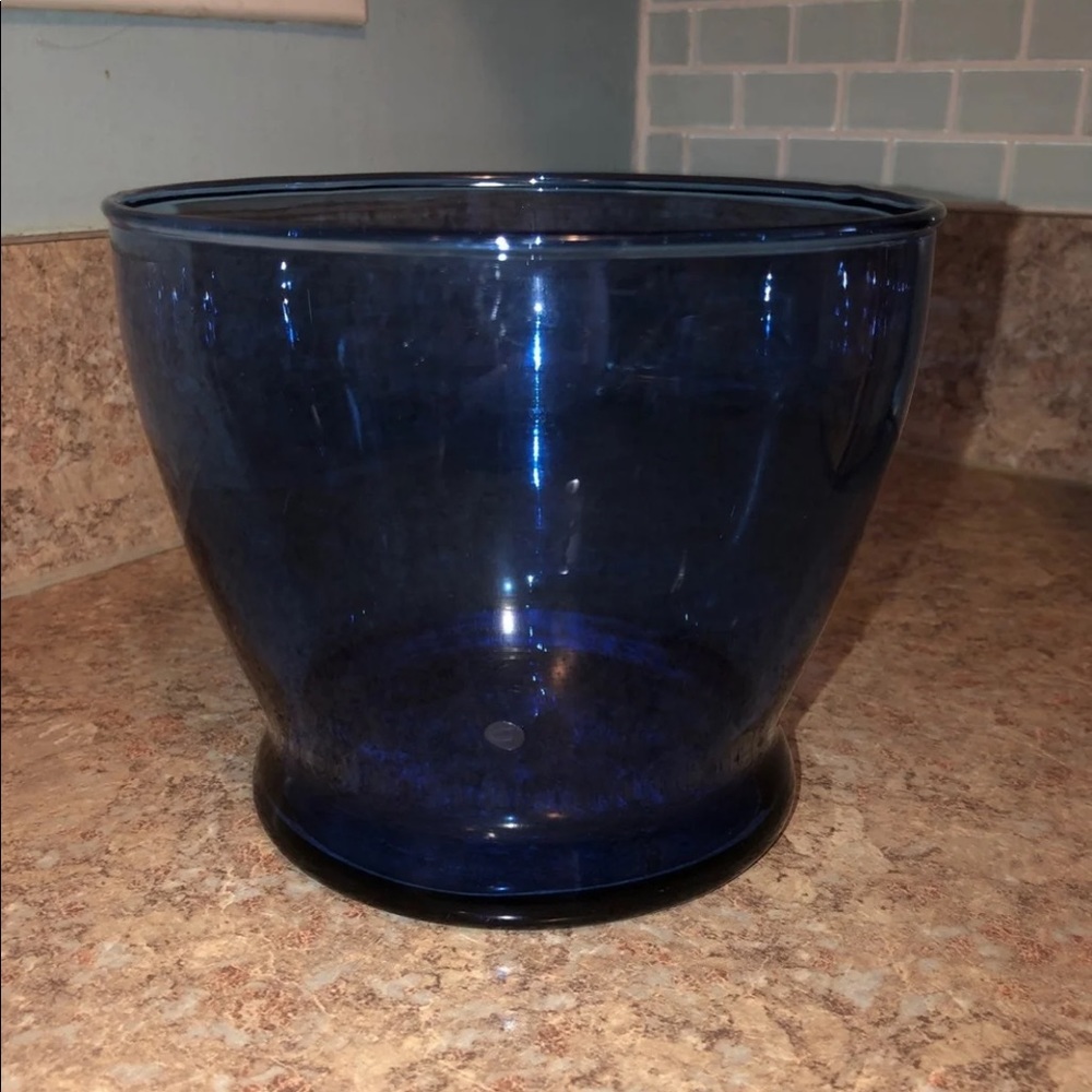 Gorgeous blue vase